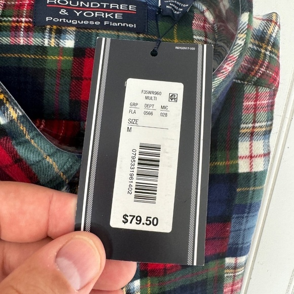 NEW Roundtree & Yorke Portuguese Flannel Medium - Picture 3 of 6